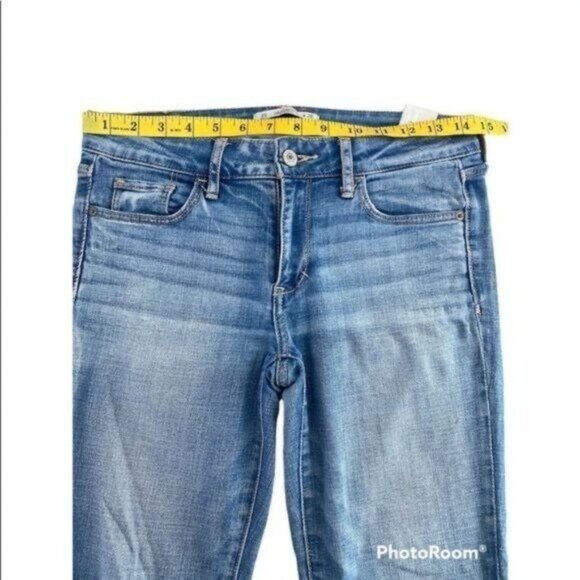 Abercrombie & Fitch Skinny Cuffed Ankle Jeans - Picture 3 of 8